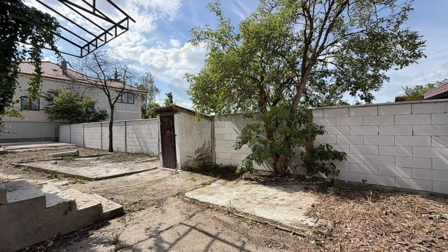 Casă individuală cu 5 camere cu Canalizare în Carei