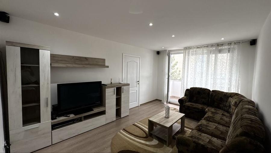 Apartament cu 2 camere decomandat în Ultracentral
