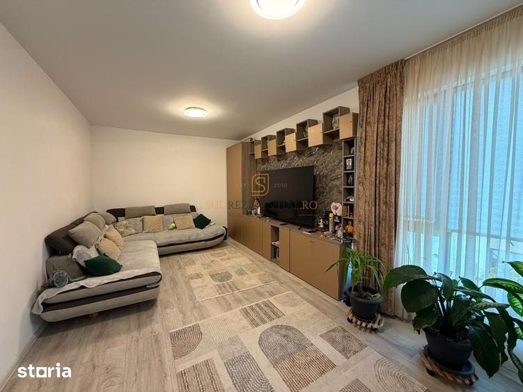 Apartament cu 4 camere decomandat în Rahova