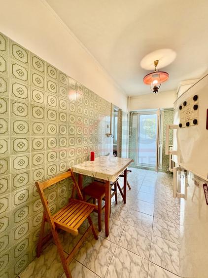 Apartament cu 2 camere decomandat, mobilat în Capitol