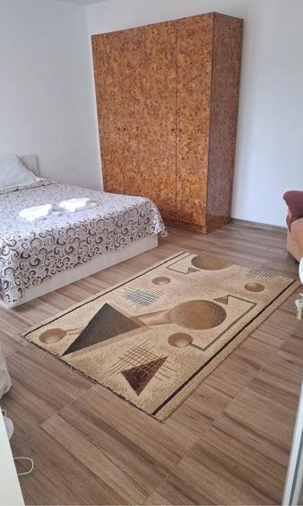 Casă cu Teren 290 Mp în Central