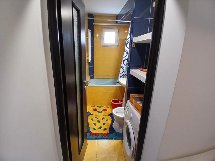Inchiriez apartament 3 camere zona Milcov - 6