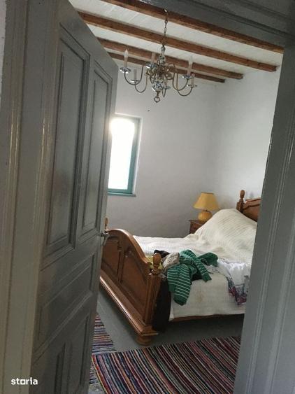 Casă cu 3 camere în Nuci