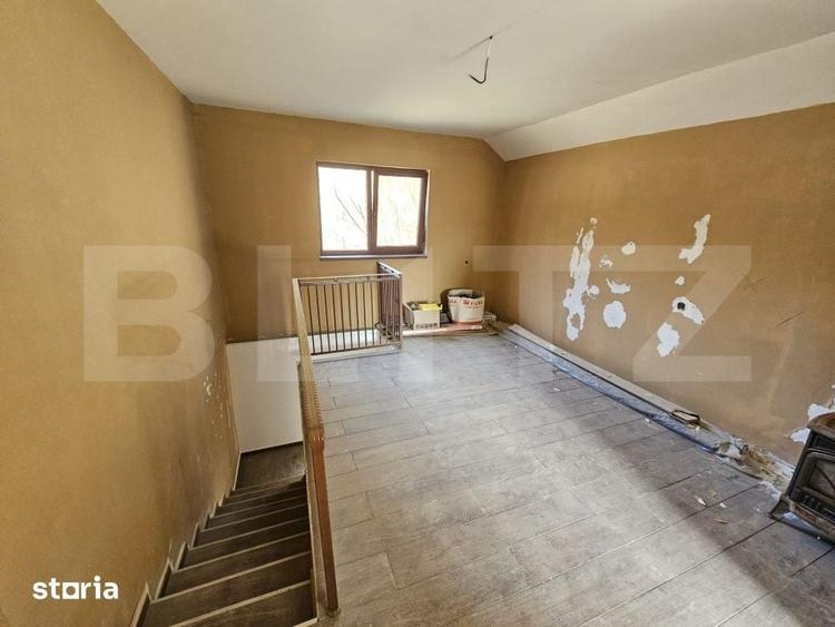 Casă cu 6 camere cu Teren 4159 Mp în Telciu