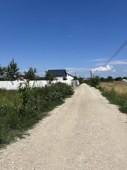 Teren de 500 mp, în Exterior Vest