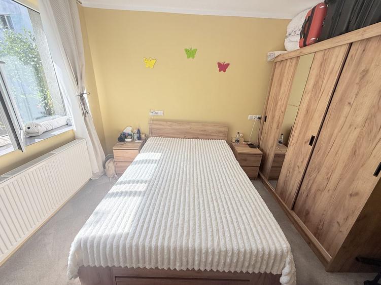 Apartament cu 2 camere semidecomandat, mobilat în Central