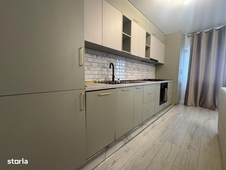 Bloc Nou 2 camere Nicolina, Prima inchiriere