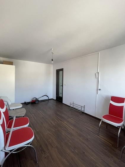 Apartament cu 3 camere decomandat în Fălticeni