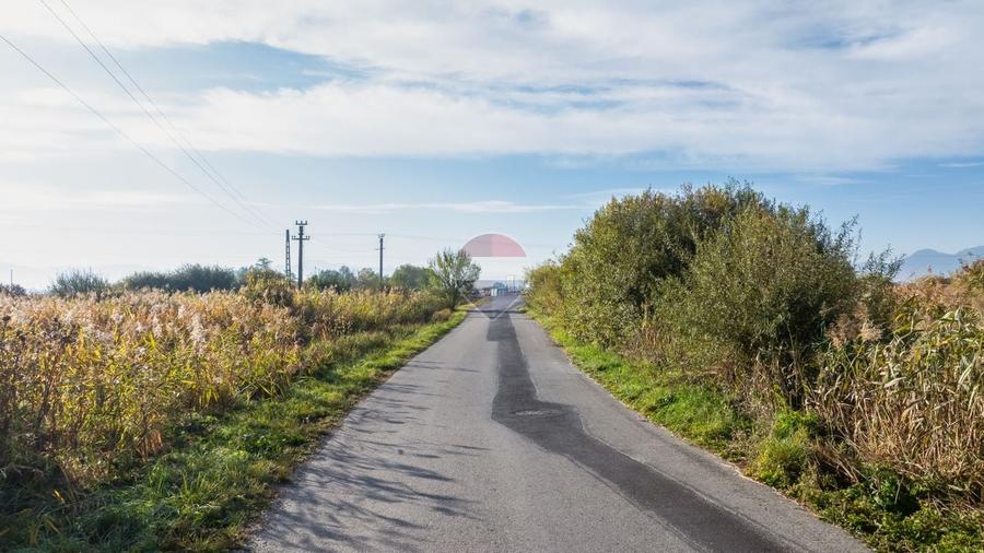 Teren Construcții intravilan de 430 mp, în Lunca Calnicului