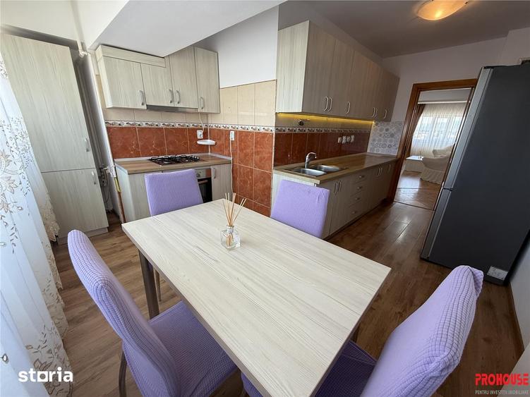 Apartament cu 3 camere decomandat în Mioriței