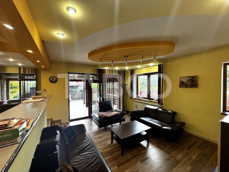 Duplex cu 5 camere cu Canalizare în Turnișor