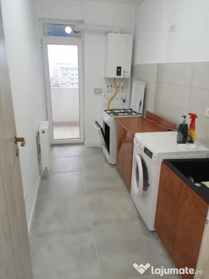 Garsonieră decomandată în Berceni