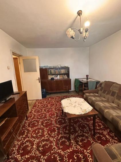 Apartament cu 3 camere decomandat în Tomis Nord