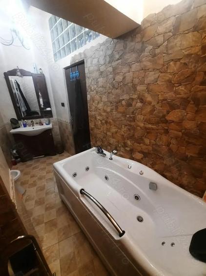 Casă cu 3 camere cu Teren 580 Mp în Central