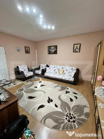 Apartament cu 2 camere semidecomandat în Central