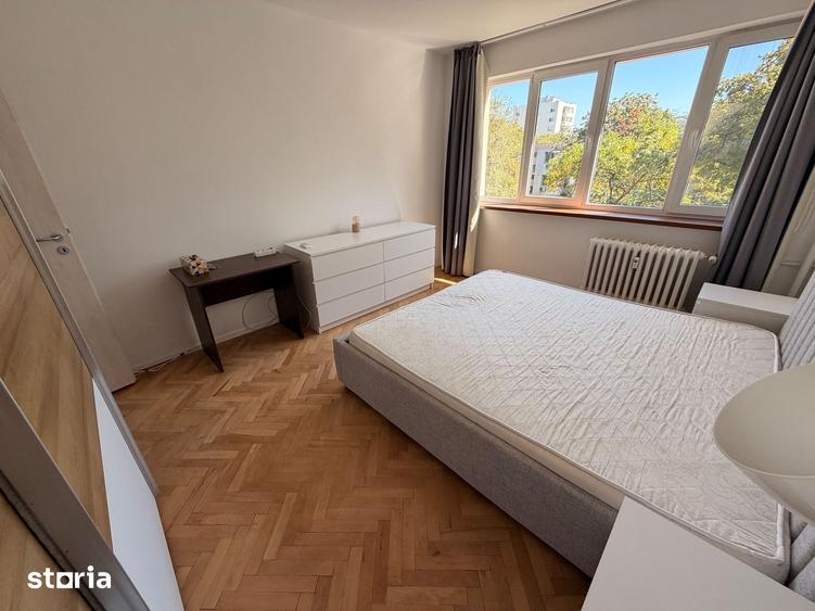 Apartament cu 2 camere decomandat în Titan