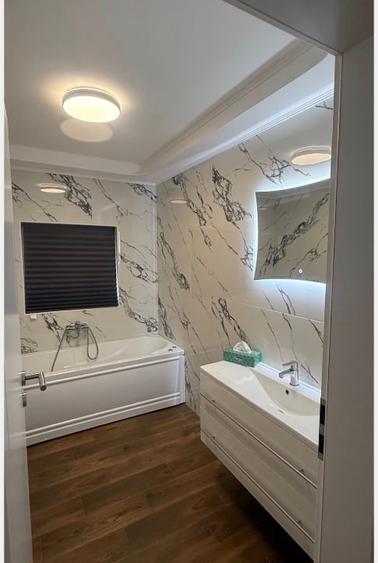 Duplex cu 5 camere cu Canalizare în Moșnița Veche