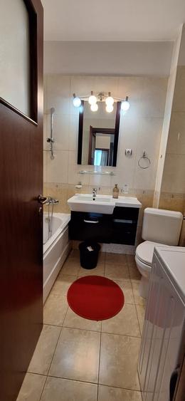 Apartament cu 2 camere decomandat în Titan