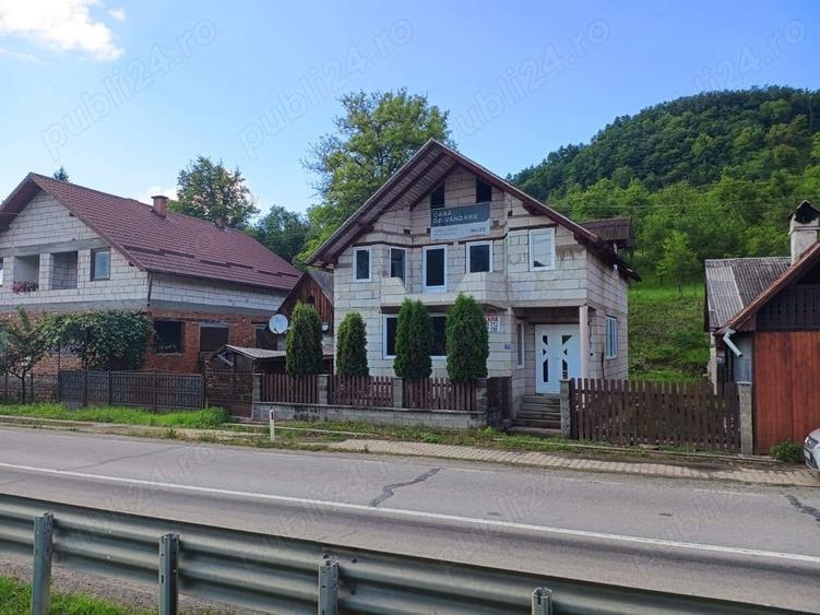 Teren de 150 mp, în Nepos