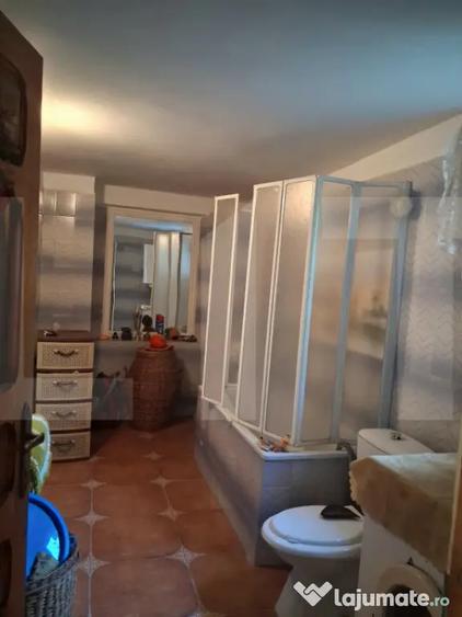 Casă cu 5 camere cu Teren 1300 Mp în Cherleștii din Deal