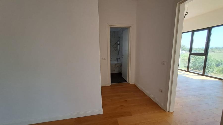 Apartament cu 2 camere decomandat în Băneasa