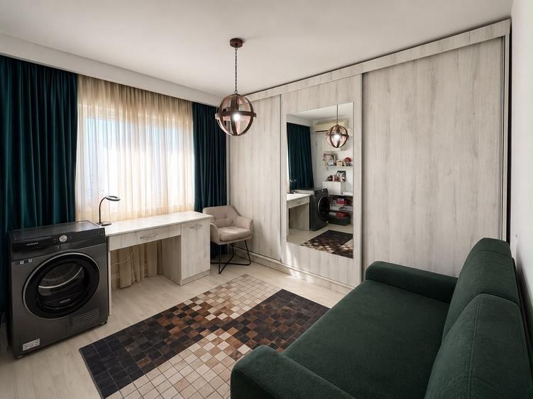 Apartament cu 3 camere decomandat în 13 Septembrie