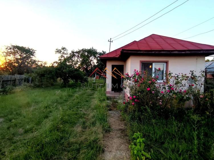 Casă individuală cu 5 camere cu Canalizare în Ariceștii Rahtivani