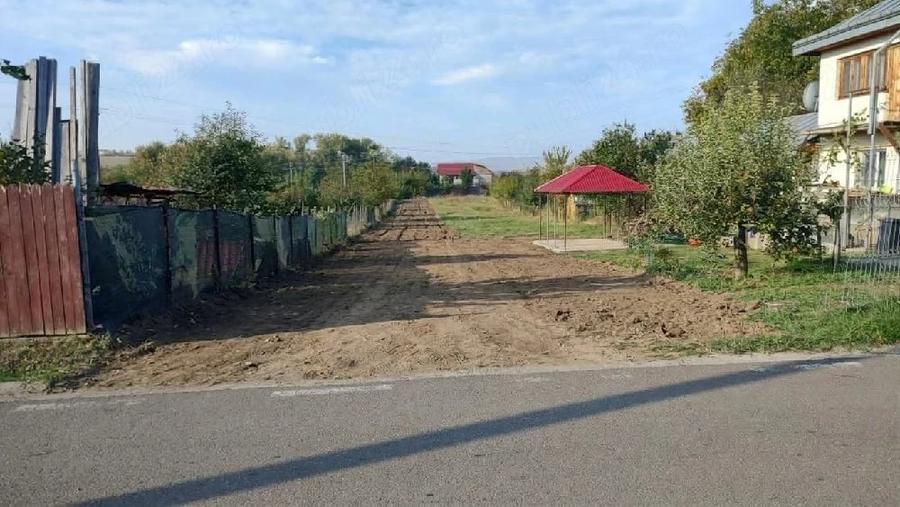 Teren de 3600 mp, în Ciurbești