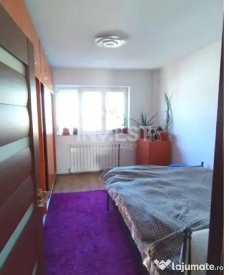 Apartament cu 3 camere decomandat, mobilat în Central