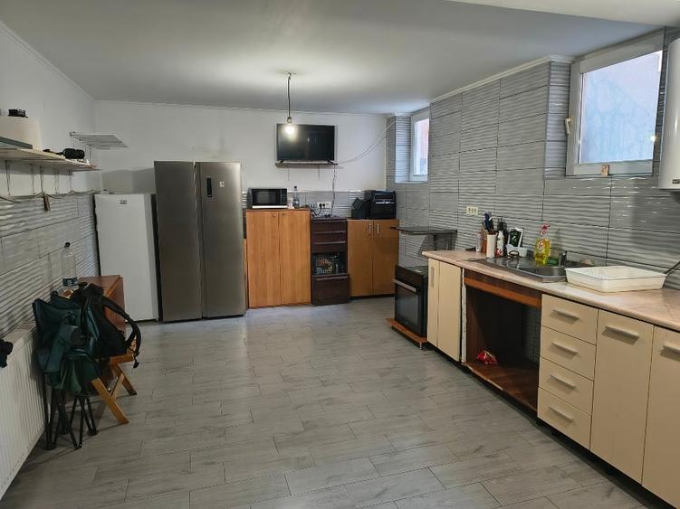Casă individuală cu 4 camere cu Teren 198 Mp în Grozăvești