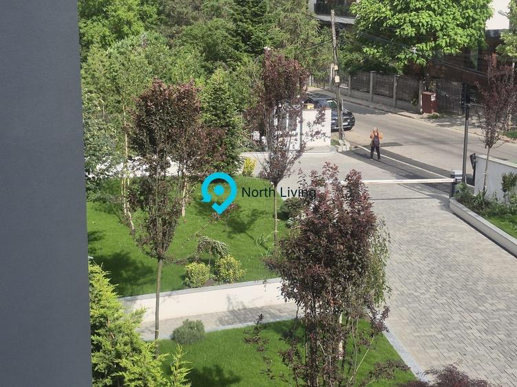 Apartament cu 3 camere, mobilat în Iancu Nicolae