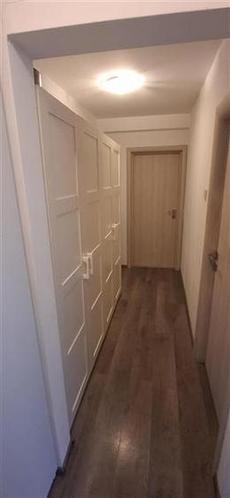 Apartament cu 4 camere decomandat în Brâncoveanu