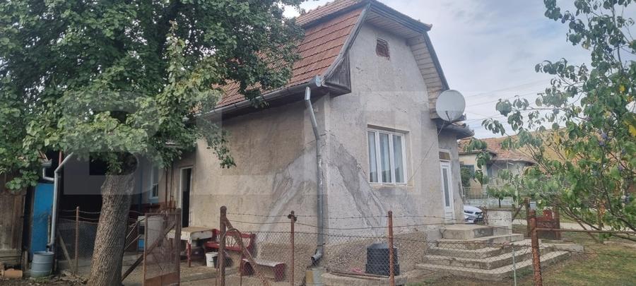 Casă individuală cu 2 camere cu Canalizare în Ceanu Mare