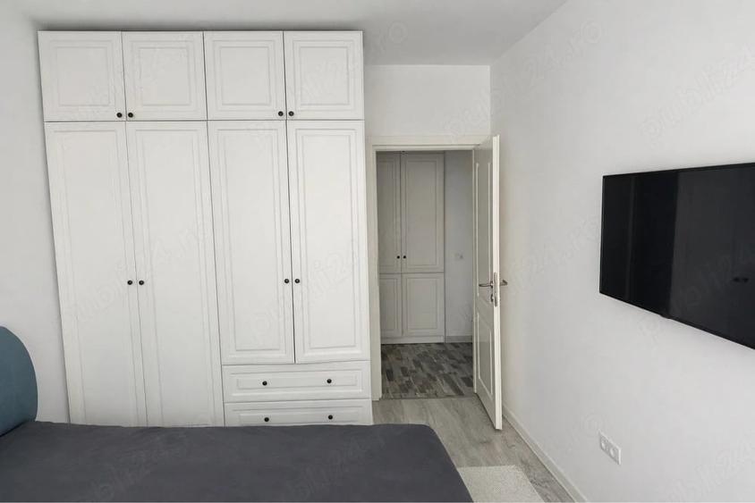 Apartament cu 2 camere decomandat în Est
