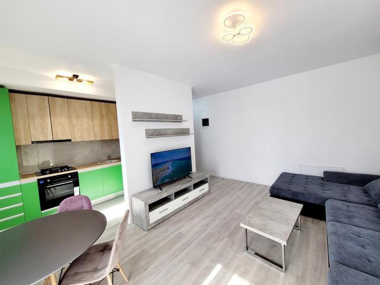 Apartament cu 2 camere decomandat în Dumbrăvița