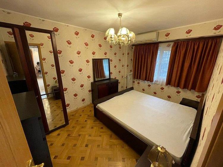 Apartament cu 3 camere decomandat în Lizeanu