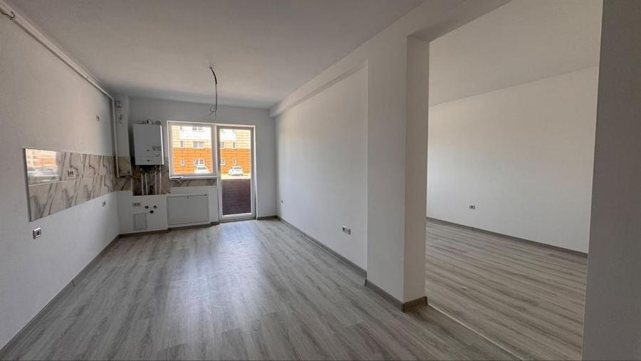 Apartament cu 2 camere decomandat în Sânpetru