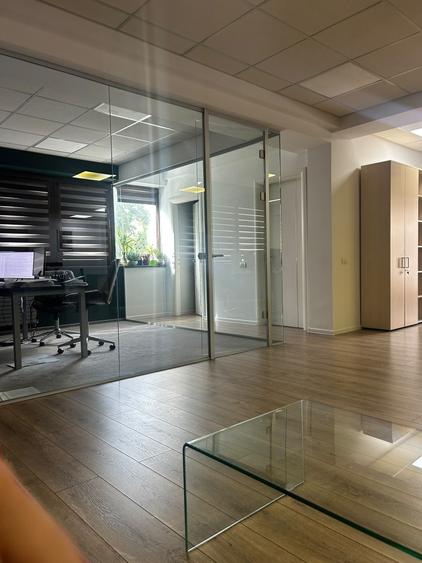 Spațiu comercial, de 261 mp, în P-ța Alba Iulia