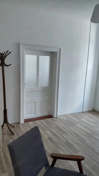 Casă cu 3 camere în Cetății