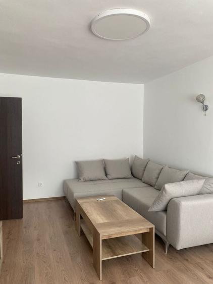 Apartament cu 2 camere decomandat, mobilat în Cantemir
