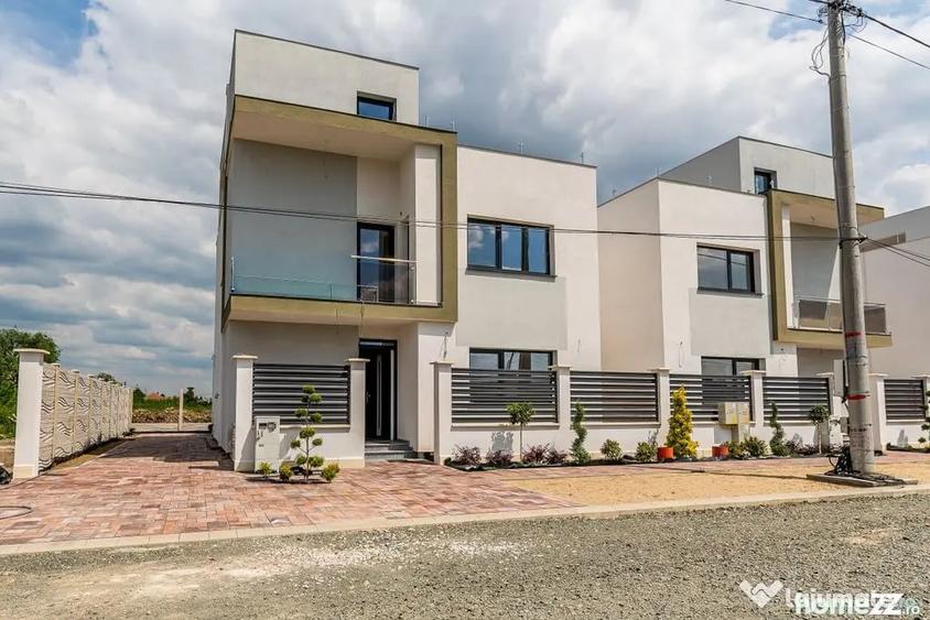 Casă cu 5 camere cu Teren 222 Mp în Gai