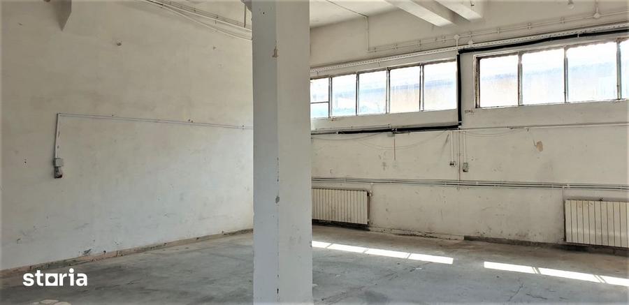 Spațiu comercial, de 80 mp, în Bartolomeu