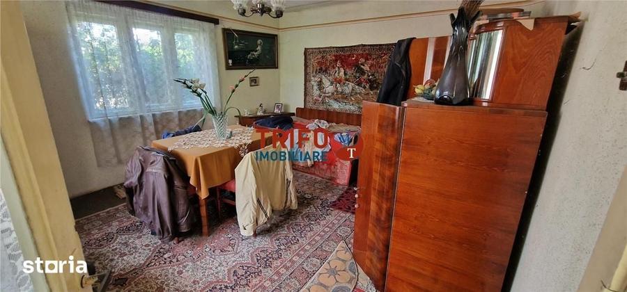Casa veche de vanzare zona Centru - 3