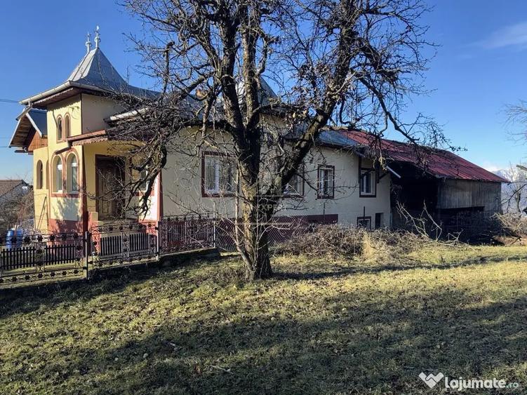 Casă cu 3 camere cu Teren 1709 Mp în Mățău