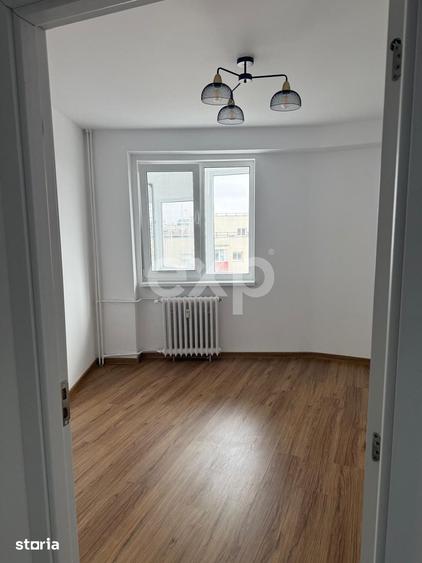 Apartament cu 4 camere în Tineretului