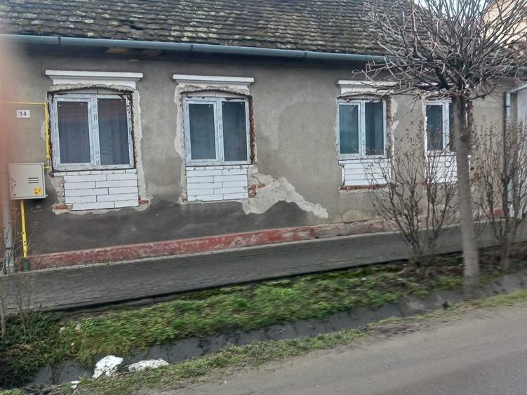 Casă cu 3 camere în Central