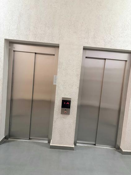 Apartament cu 2 camere decomandat în Păcii
