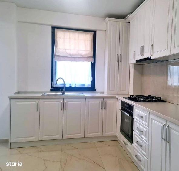 Apartament cu 2 camere, mobilat în Micro 17