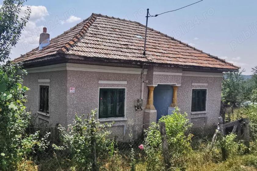 Casă cu 4 camere în Coasta Cerbului