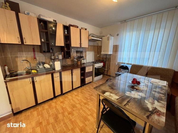 Casa de vanzare, cu 4 camere, 180 mp, zona Aninoasa - 4